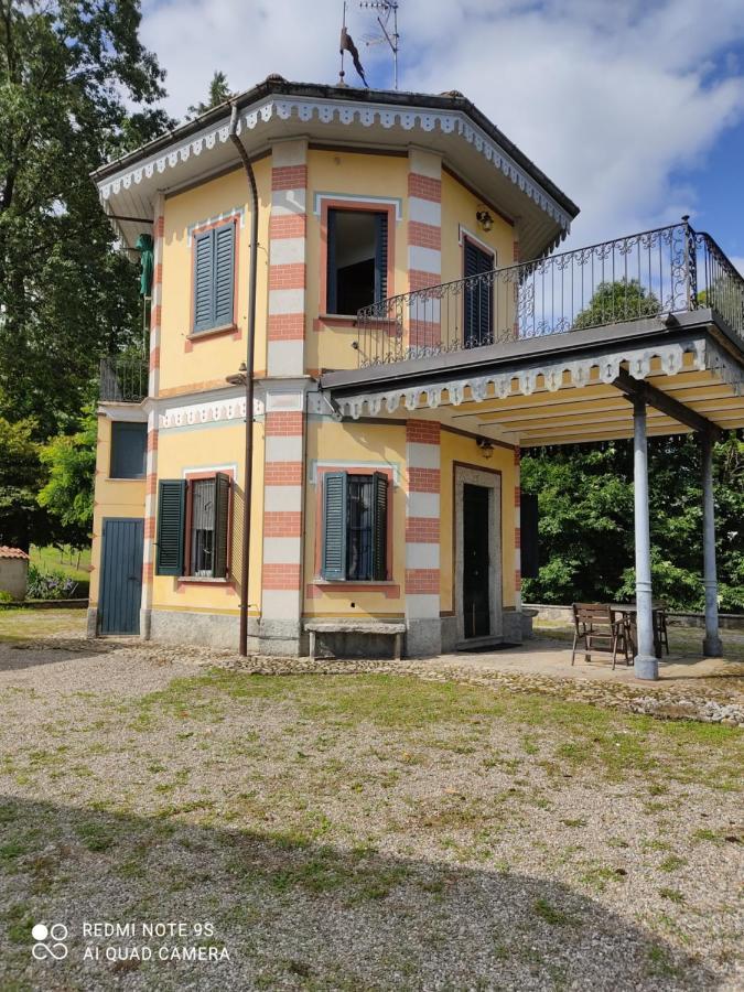 Agriturismo Villa Brugolta Lavena Ponte Tresa Bagian luar foto