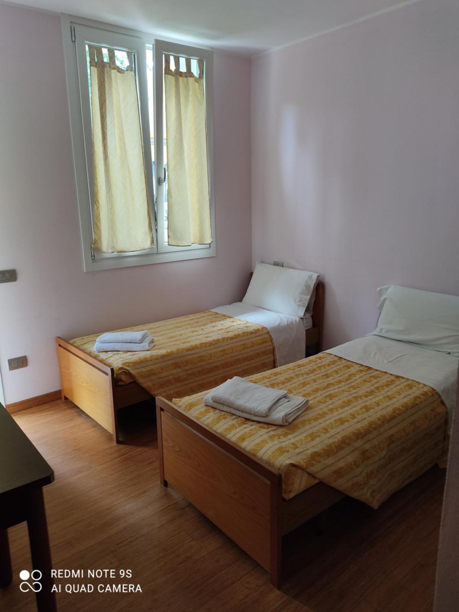 Agriturismo Villa Brugolta Lavena Ponte Tresa Ruang foto