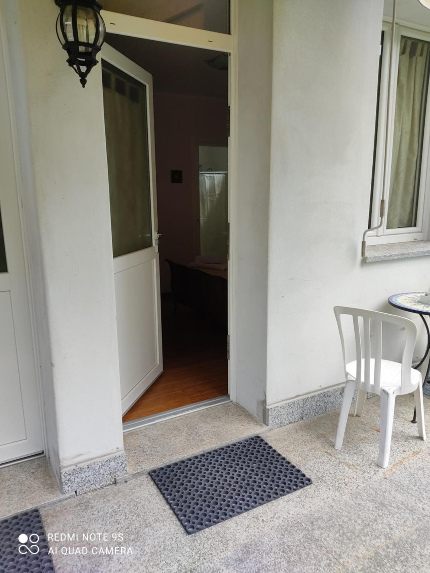 Agriturismo Villa Brugolta Lavena Ponte Tresa Ruang foto