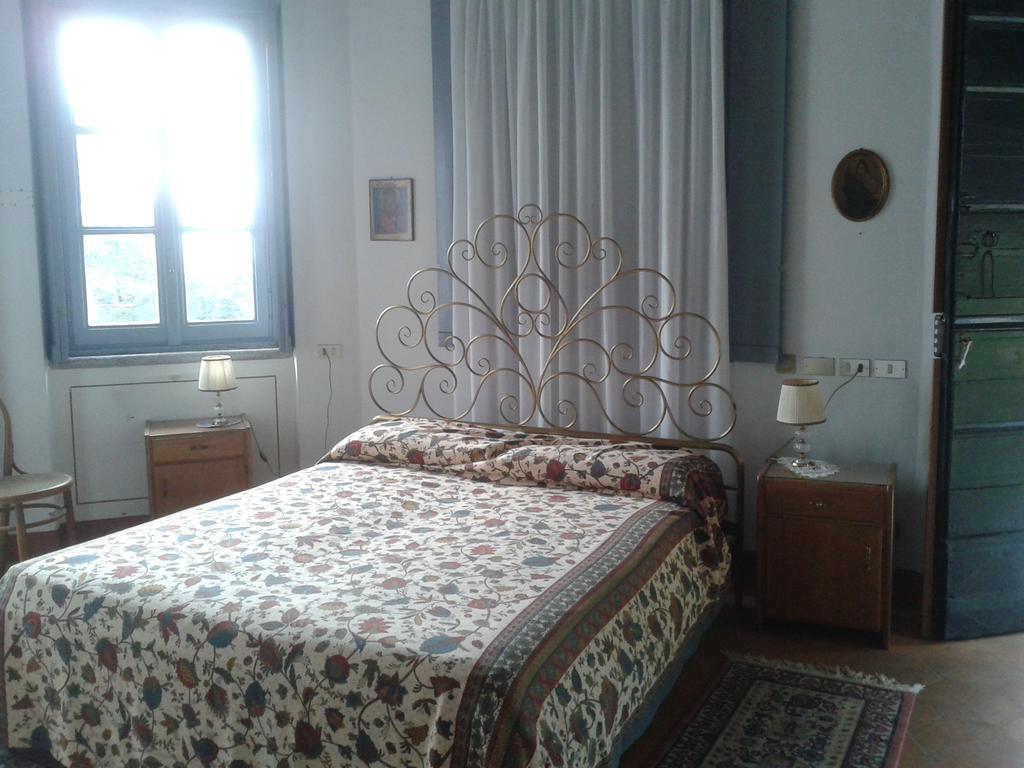 Agriturismo Villa Brugolta Lavena Ponte Tresa Bagian luar foto